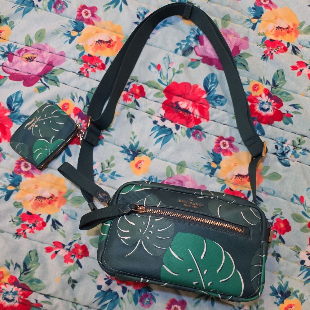 Kate Spade Women's Chelsea Camera Bag Crossbody Purse Monstera Leaf Print